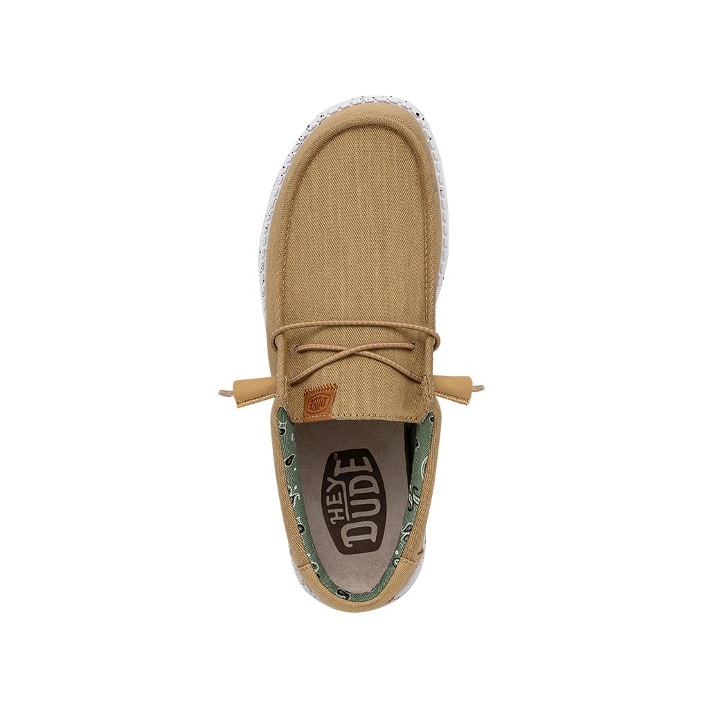HEYDUDE Men's Wally Washed Canvas, Mens Shoes, Slip-on Loafers, Comfortable & Light-Weight Walnut