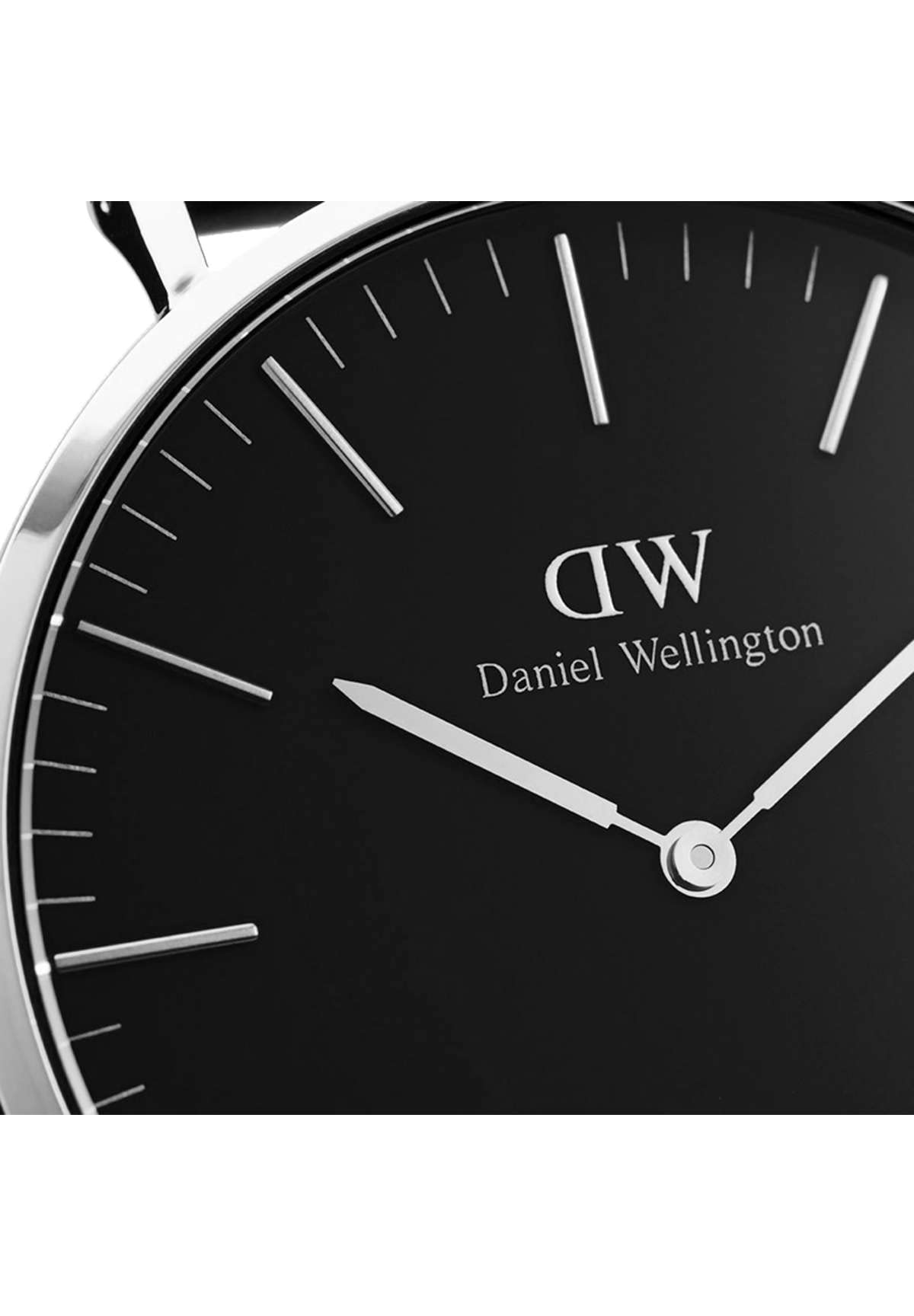 Daniel Wellington Classic Sheffield 36mm Unisex Watch, Japanese Quartz Movement Classic Leather Silver Watches for Men and Women