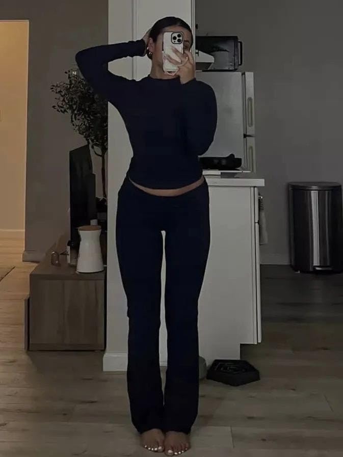 AYWA Women's 2 Piece Outfits Foldover Flare Pants Long Sleeve Crew Neck T-shirt Fitted Pajama Sets (Jet Black, Medium)