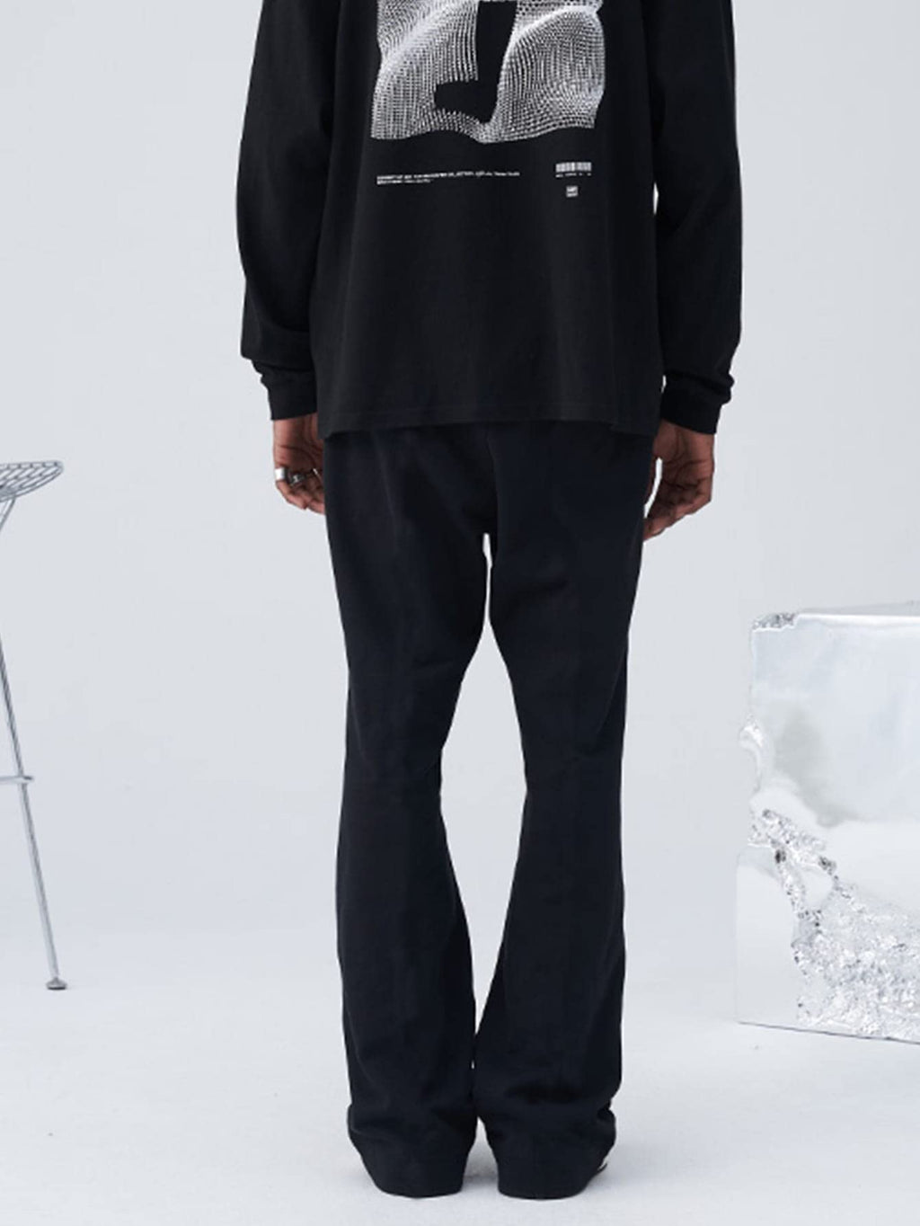WDIRARA Men's Wide Leg Flare Sweatpants Drawstring Trousers High Waisted Casual Outdoor Sweatpants with Pockets Black L