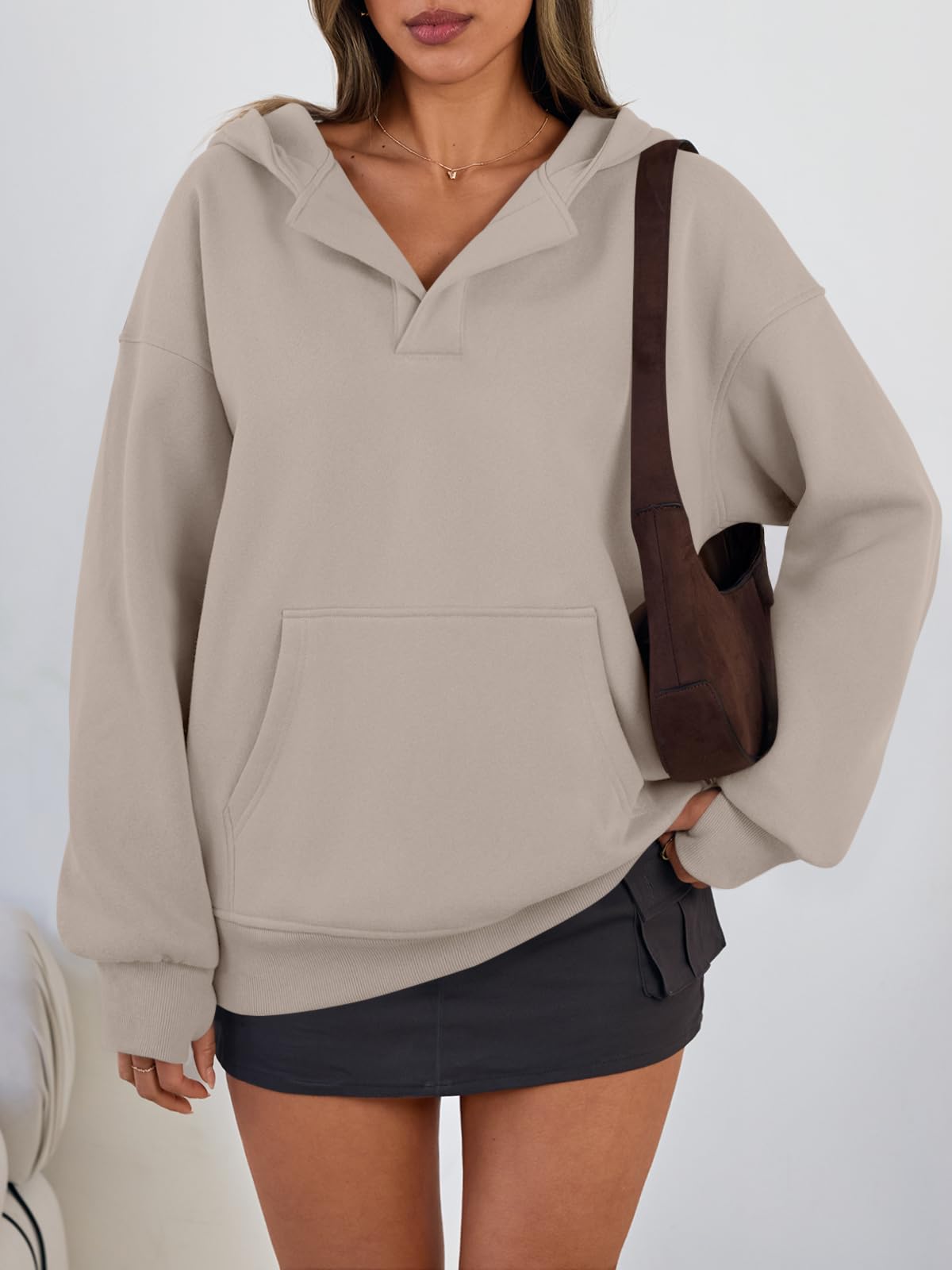 Trendy Queen Womens Oversized V Neck Hoodies with Thumb Hole Pullover Sweatshirts Y2k Clothes Fall Fashion Outfits 2026 CoffeeGrey S