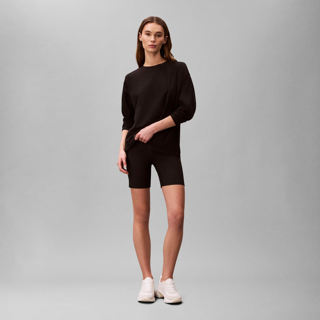 Calvin Klein Women's Performance Classic Fit Crewneck Long Sleeve Tee Black