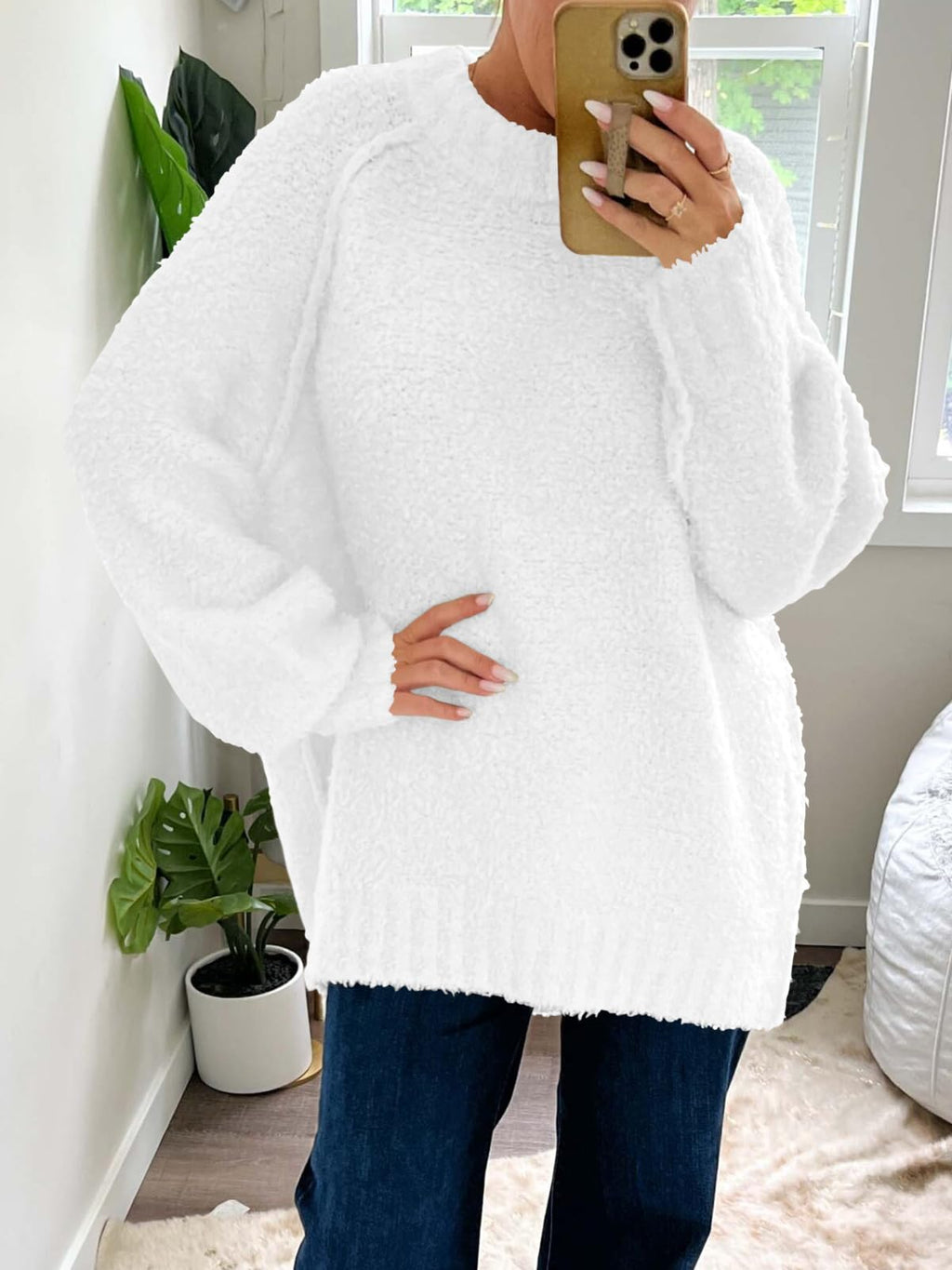 Saodimallsu Womens Oversized Sweater 2025 Fall Trendy Fuzzy Crew Neck Long Sleeve Casual Tunic Sweaters White