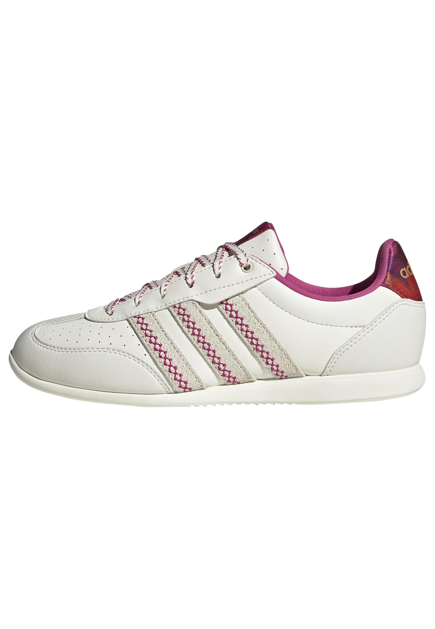 adidas Women's Barreda Low, Off White/Off White/Bahia Magenta, 7