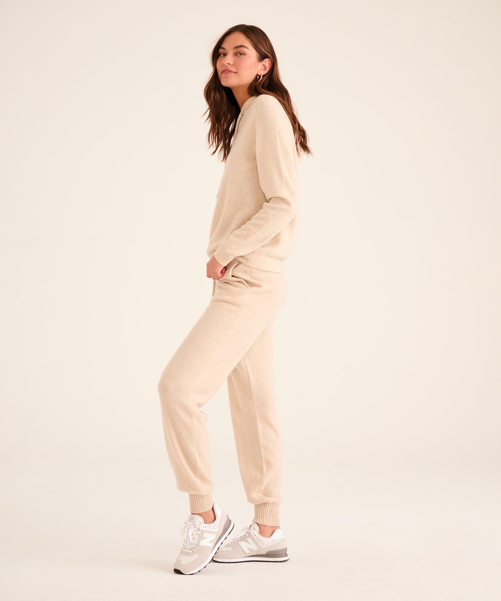 NAADAM Womens The Off-Duty 100% Cashmere Hoodie Oatmeal