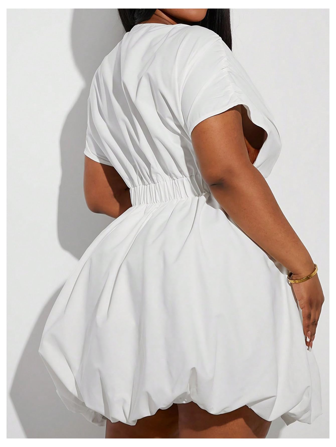 WDIRARA Women's Plus Size Deep V Neck Bubble Dress Short Sleeve A Line Mini Dresses White XX-Large Plus