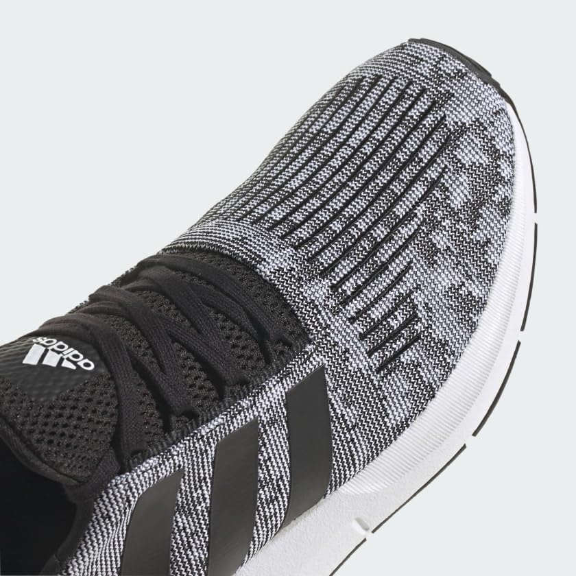 Adidas Mens Swift Run Core Black/Core Black/White 7