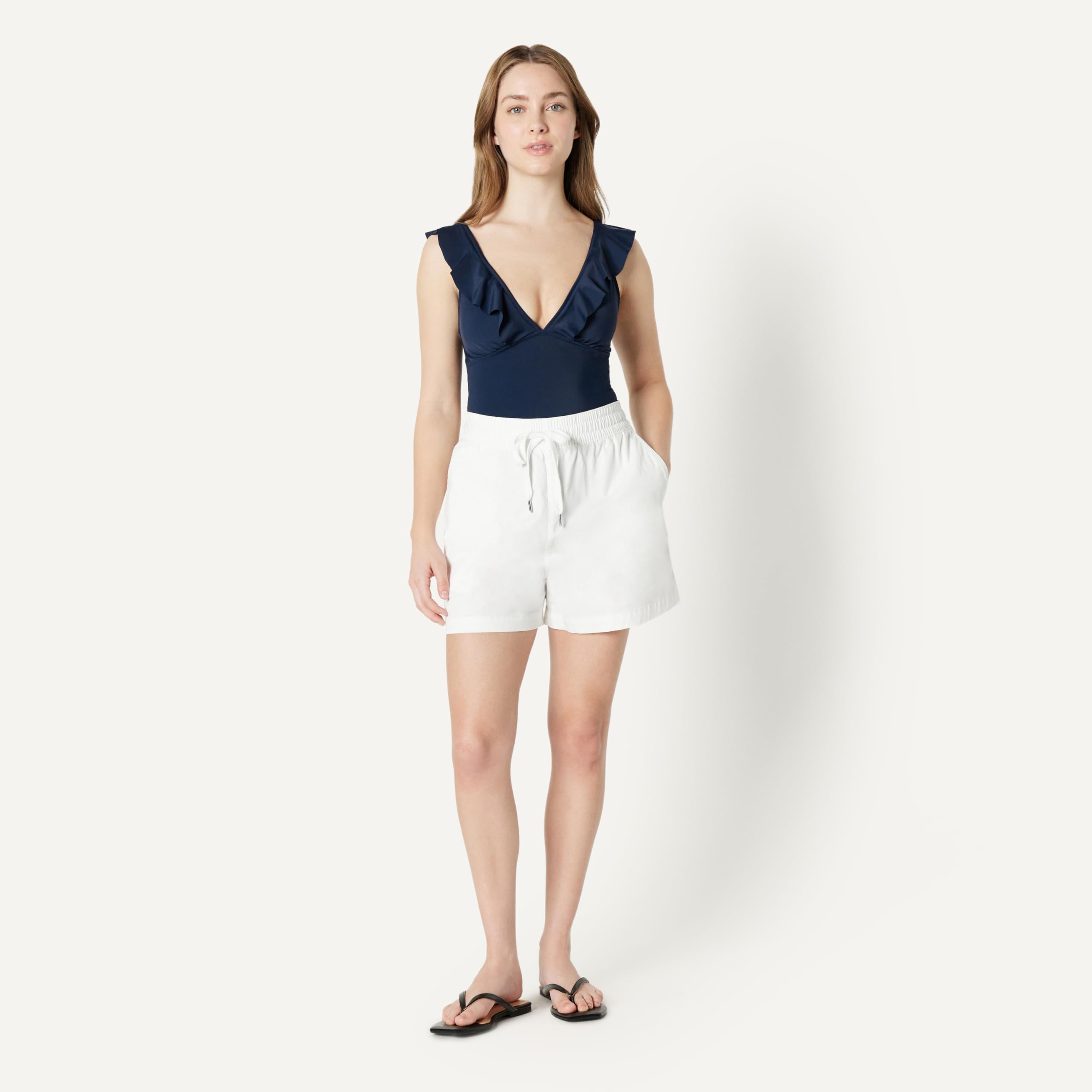 Amazon Essentials Women's Ruffle V-Neck One-Piece Swimsuit, Navy, Small