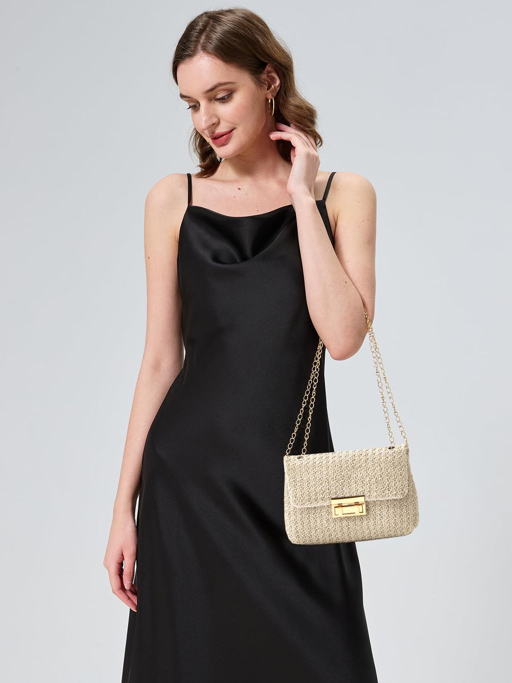 EONTISO Woven Straw Purse Summer Clutch, Gold Chain, Flap with Turn-Lock Closure (White)