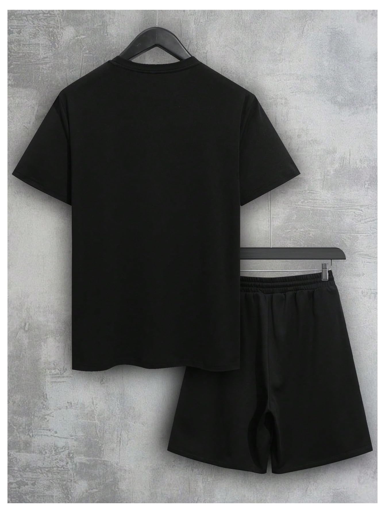 WDIRARA Men's 2 Piece Short Sets Graphic Print Short Sleeve T Shirts and Drawstring Shorts Clothing Set Black Letter X-Large