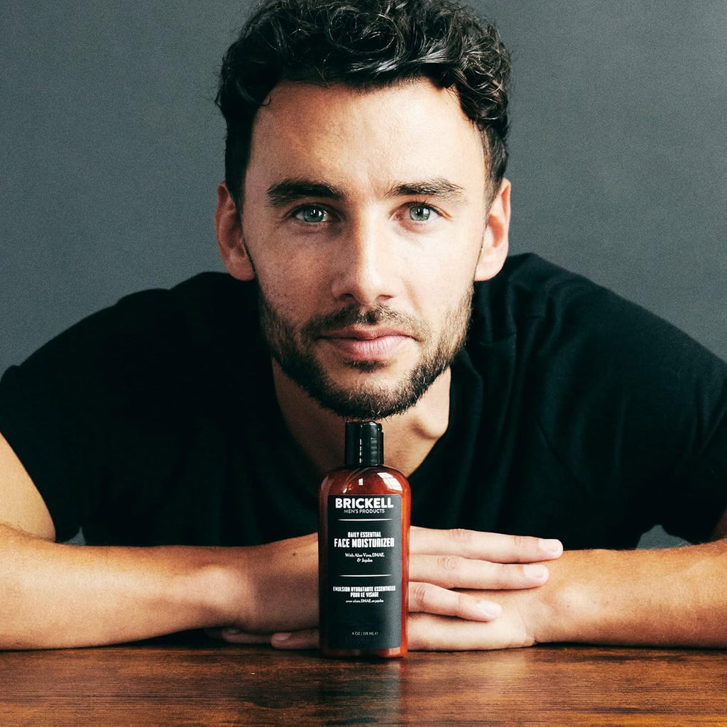 Brickell Men's Daily Essential Face Moisturizer for Men, Fast-Absorbing Face Lotion with Niacinamide, Green Tea, and Hyaluronic Acid, 4 Ounce, Scented