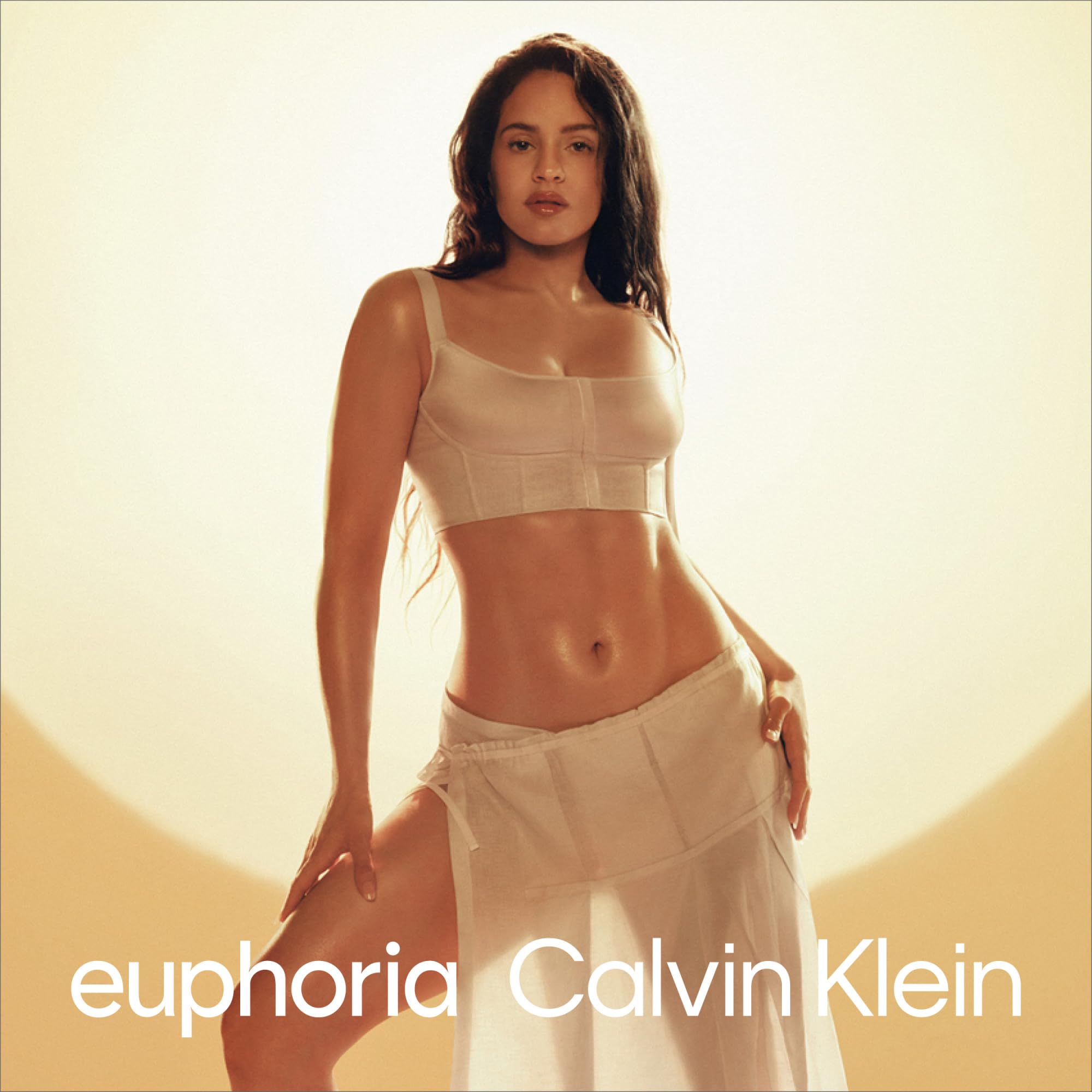 Calvin Klein Euphoria Solar Elixir Parfum Intense worn by Rosalia– Ambery Perfume for Women – With Mango, Golden Orchid, Vanilla & Cedarwood – Long-Lasting Fragrance