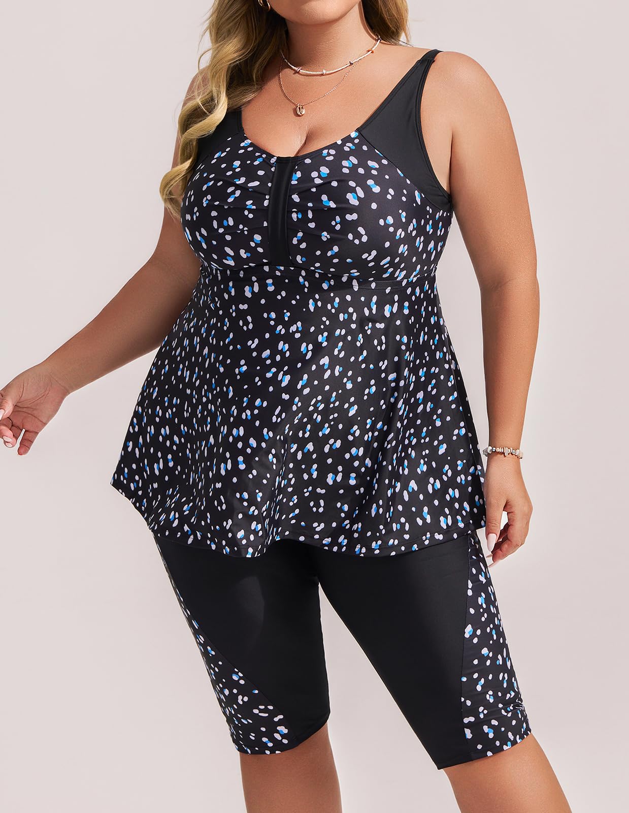 Hanna Nikole Womens Tankini Swimsuit Two Piece Tummu Control Bathing Suit Full Coverage Swimwear with Capris Shorts Blue＆White Dots XXL