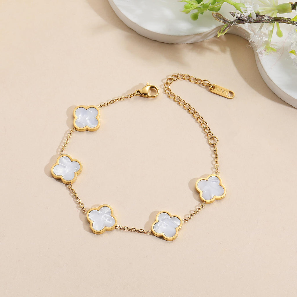 AIPPK 18K Gold Plated Clover Lucky Bracelet Dupes for Women White Flower Four Leaf Bracelets Trendy Jewelry Gifts for Women