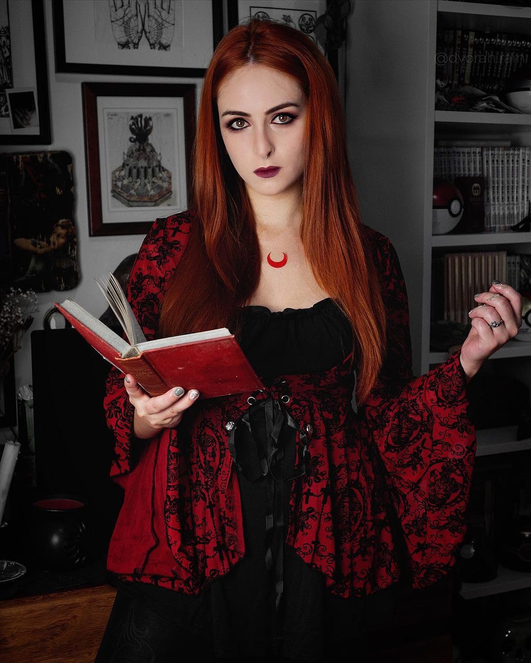 ROSE GAL Women Plus Size Flare Sleeves Ruffles Flower Lace Up 2 in 1 Top Long Sleeves Gothic Costume Top Bell Sleeves Twofer Tee(Red_2/2X)