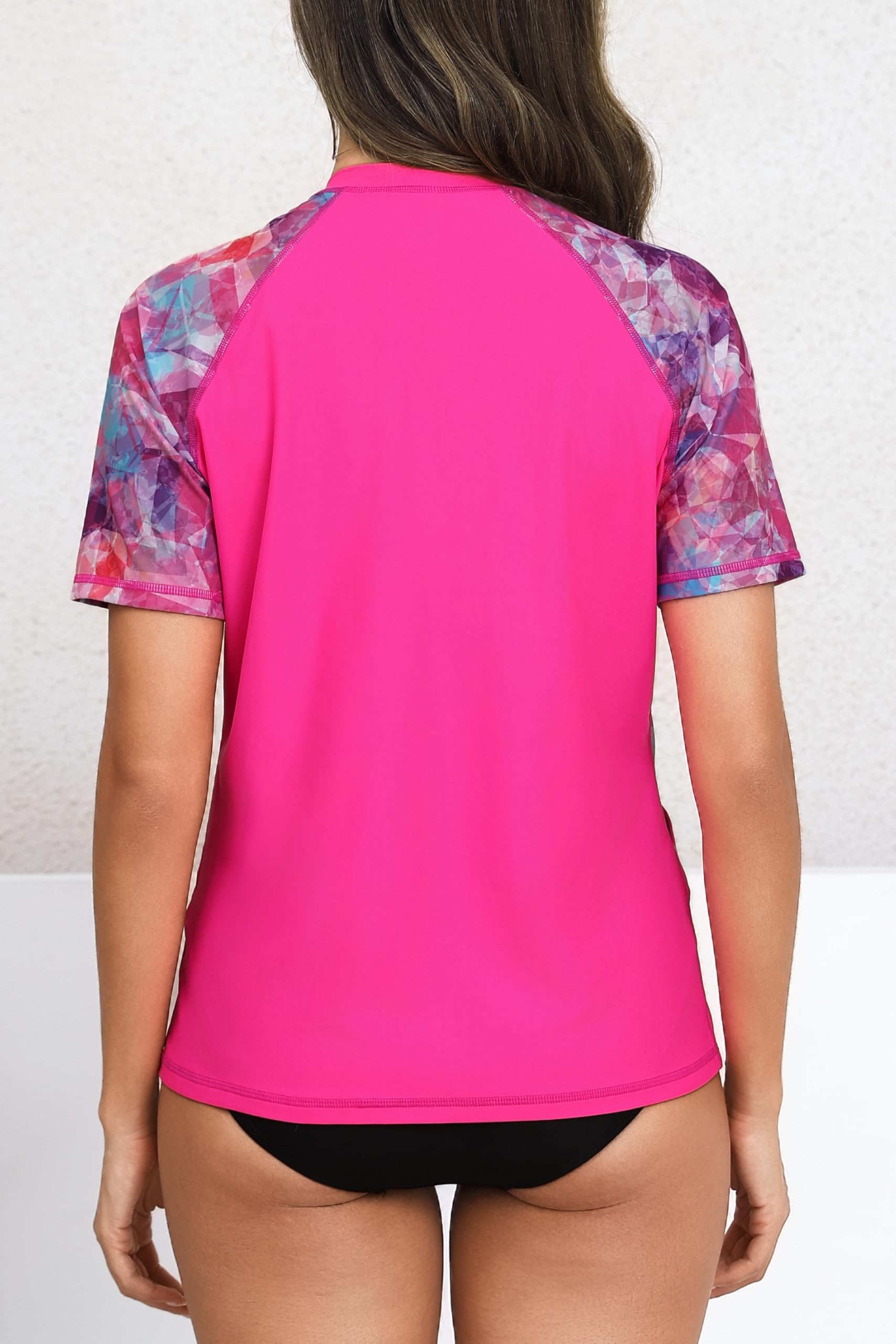 Halcurt Women's Half Zip Short Sleeve Rash Guard Top with Bra Side Pockets Swim Shirts UPF50+ Swimsuit Hot Pink Purple Geometric M
