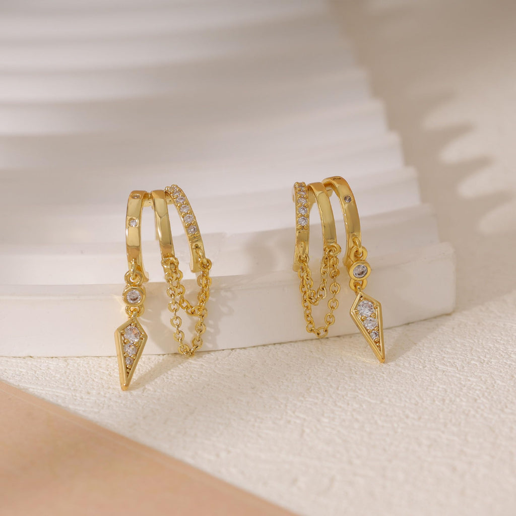 SELSHE Huggie Earrings for Women,Dainty Chain Earrings 14k Gold Plated Long Drop Earrings Hypoallergenic Small Triple Hoop Earrings for Women Trendy Cute Statement Earring Fashion Womens Jewelry