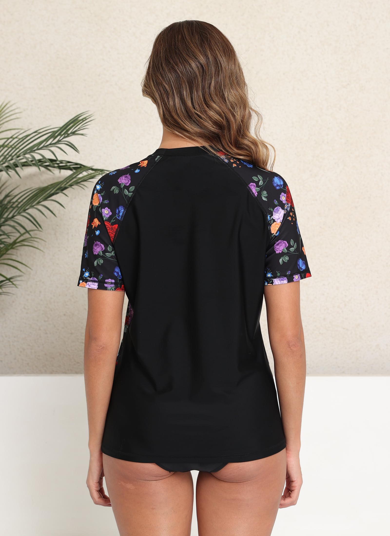 Halcurt Women's Short Sleeve Rash Guard Swimsuit Top with Pocket Swim Shirt Only UPF50+ Quick Dry Bathing Suit Floral M