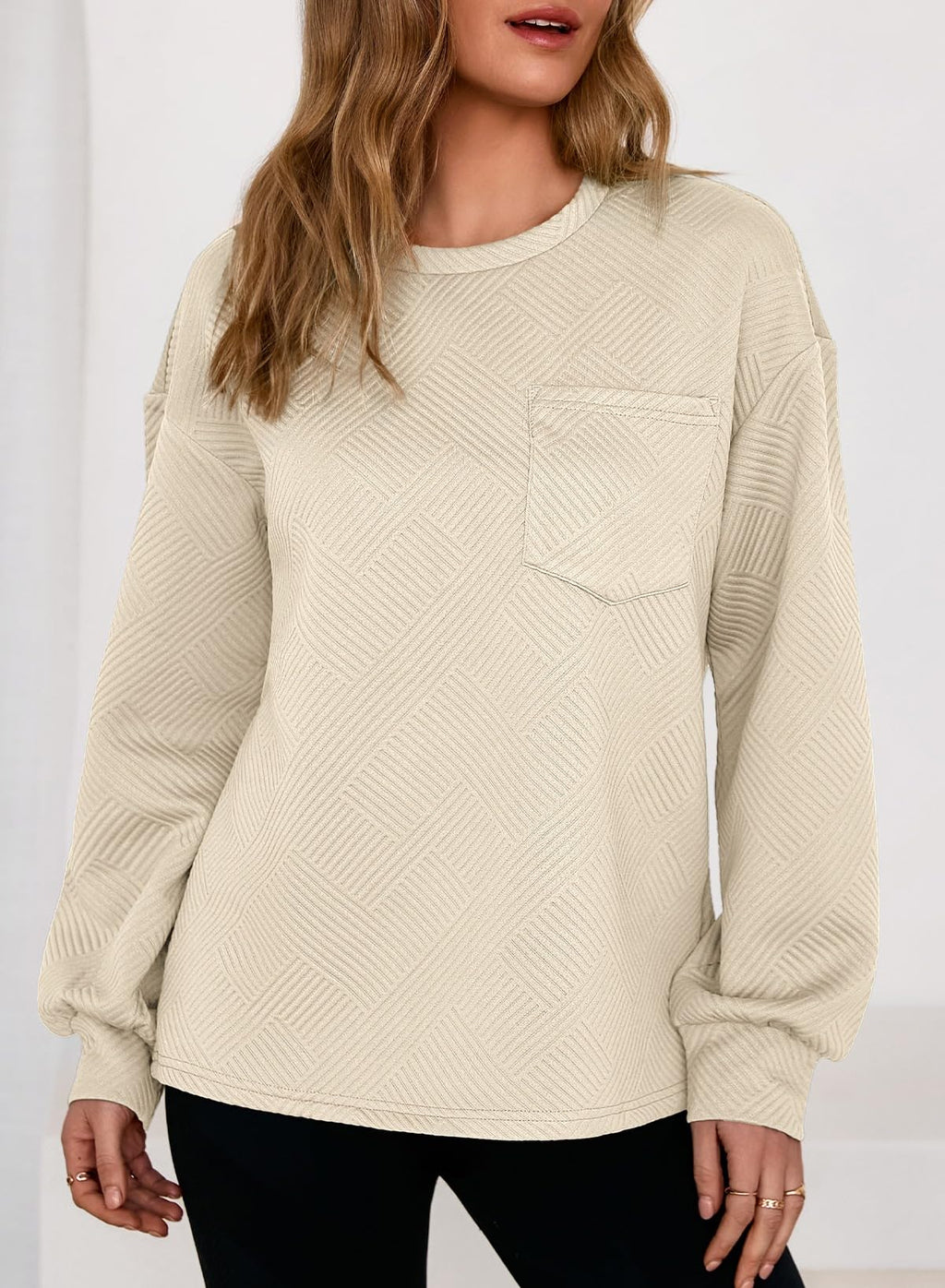 Dokotoo Womens Tops Long Sleeve Crew Neck Sweatshirt Loose Fit Spring Cute Pullover Tunic Tee Plus Size Shirts 2025 Fall Fashion Business Casual Blouses Tops with Pocket Beige Medium