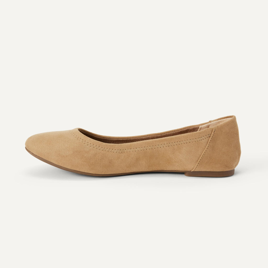 Amazon Essentials Women's Belice Comfortable Slip-On Ballet Flats Shoes, Tan Microsuede, 6