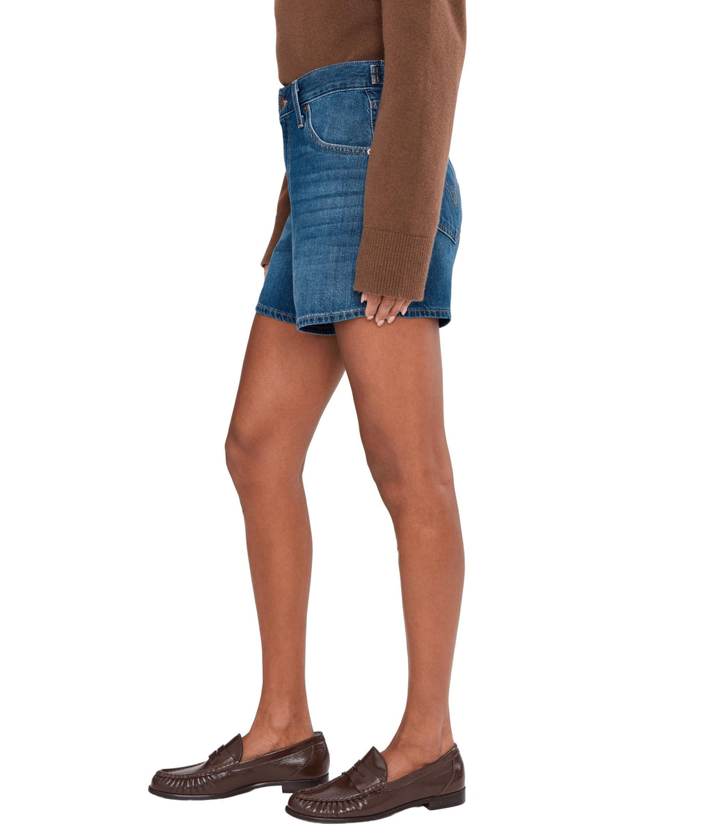 Levi's Women's Cinch Mid-Thigh Short, (New) Kiss Goodbye (Lightweight) (Non-Stretch), 28