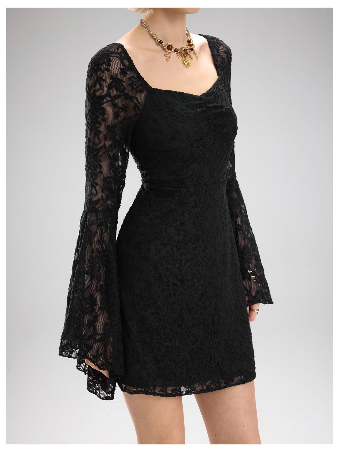 WDIRARA Women's Floral Jacquard Mesh Gothic Dress Bell Long Sleeve A Line Vintage Dresses Deep Black Medium