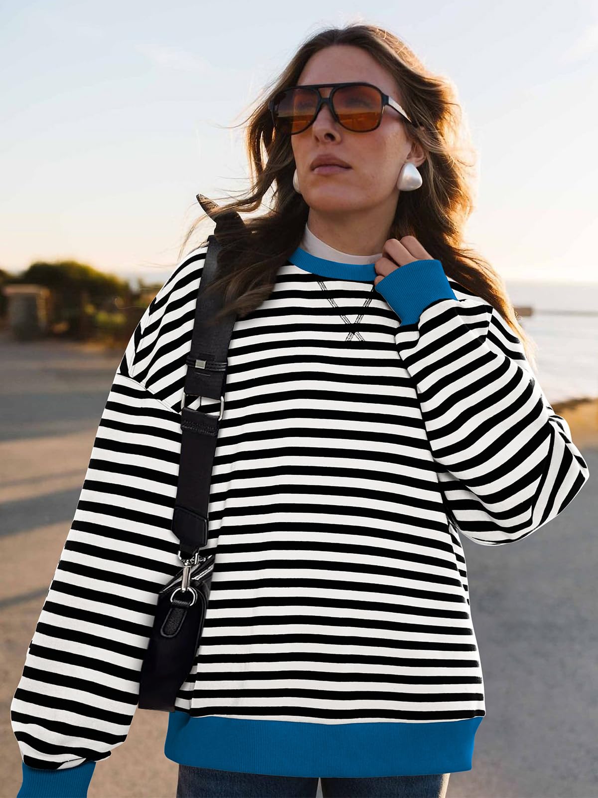 PRETTYGARDEN Women Striped Oversized Sweatshirt Color Block Crew Neck Long Sleeve Casual Pullover Top Spring Y2K Clothes (Black White, Small)
