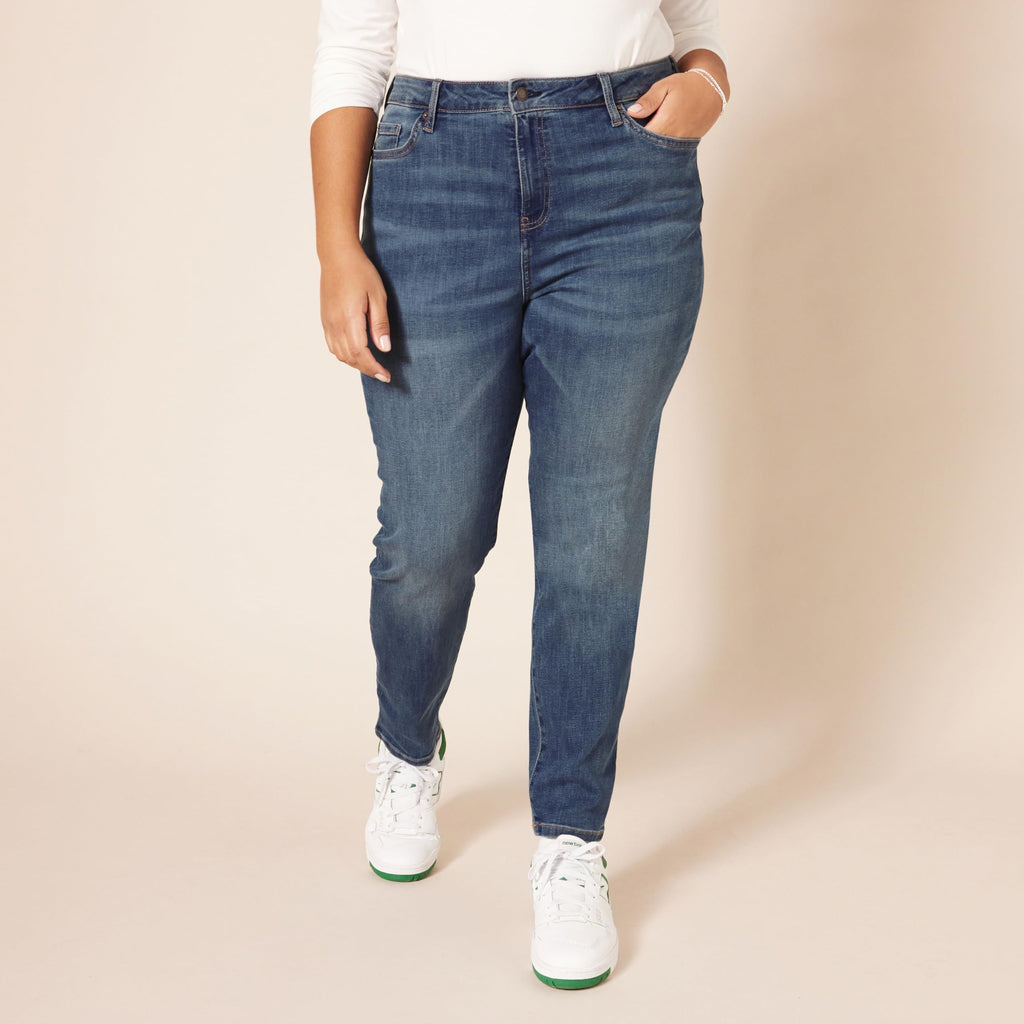 Amazon Essentials Women's High-Rise Skinny Stretch Jeans - Discontinued Colors, Medium Wash, 18