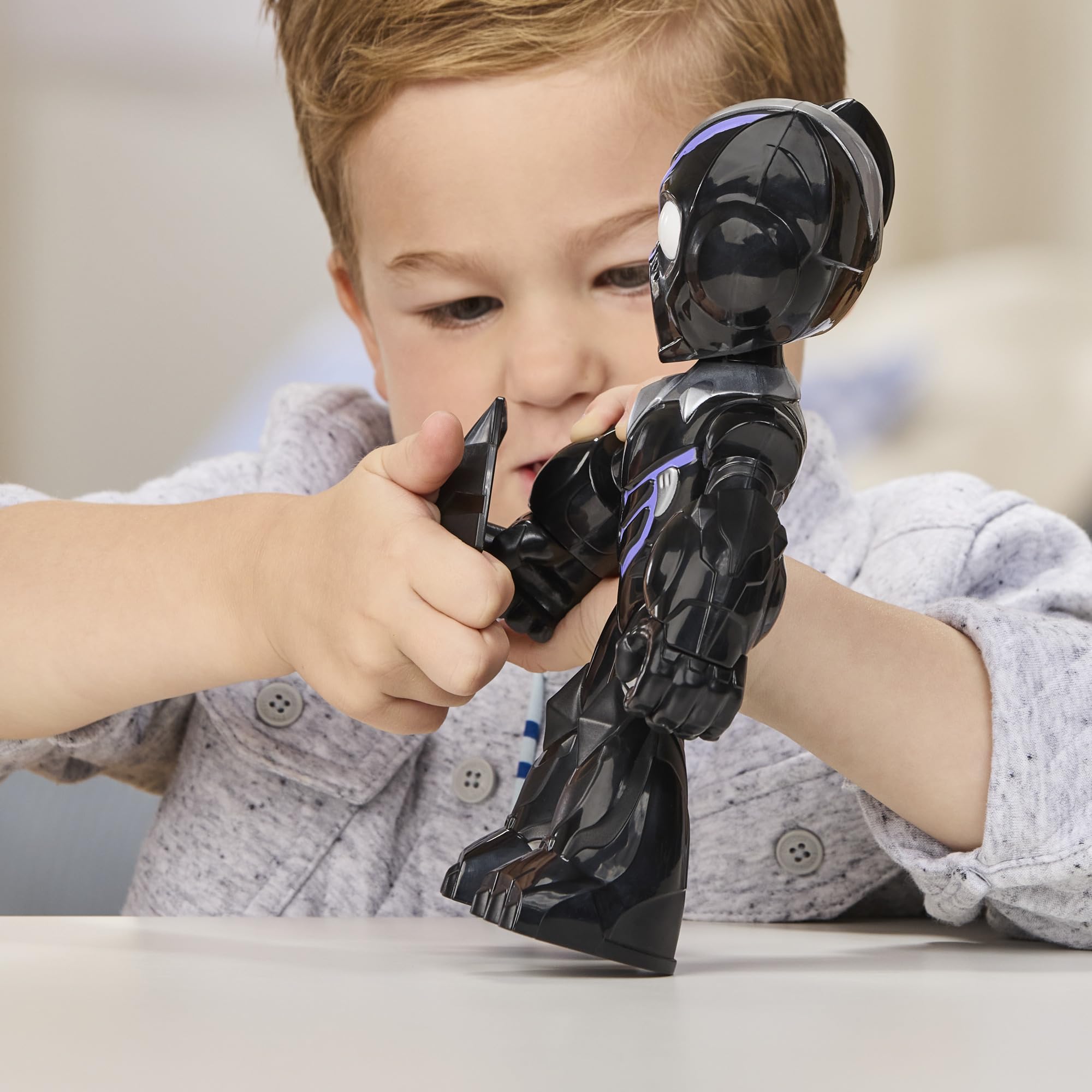 IRON MAN AND HIS AWESOME FRIENDS Marvel Supersized Black Panther Action Figure, 9-Inch (22.8 CM) Super Hero Toys for Kids, Ages 3+
