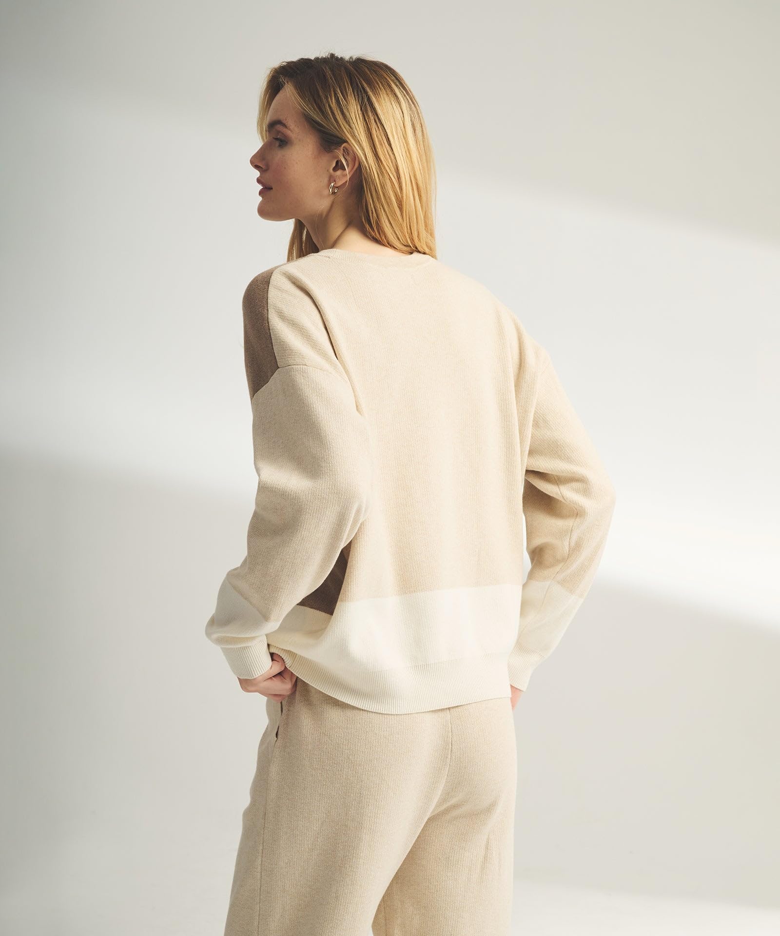 NAADAM Women Cafe Cotton Cashmere Colorblock Sweatshirt, Oatmeal Combo,Medium