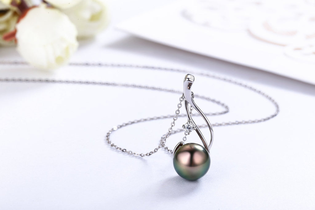 CHAULRI Tahitian Black Pearl Necklaces for Women - Anniversary, Birthday, Valentines Day Gifts for Wife, Girlfriend, Mom 18K White Gold Plated 925 Sterling Silver Real Pearl Jewelry
