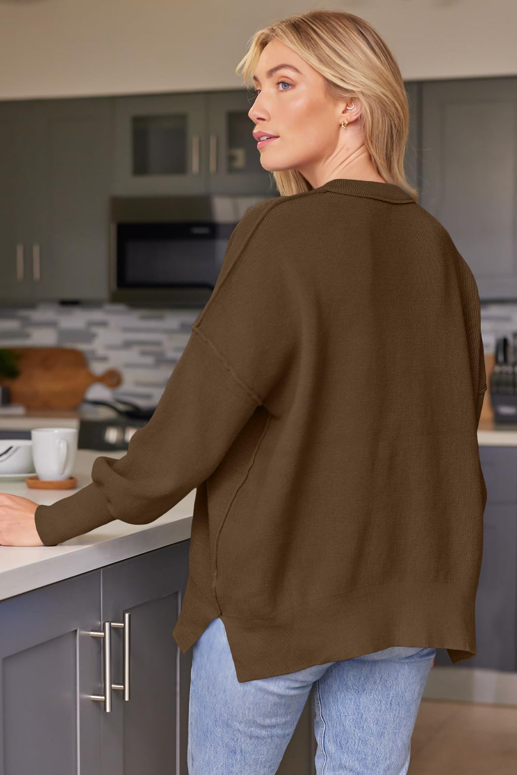 LILLUSORY Oversized Sweaters for Women 2025 Fall Fashion Outfits Trendy Crewneck Knit Cute Lightweight Sweater Pullover Tops Long Sleeve Shirts Winter Clothes LightCoffee S
