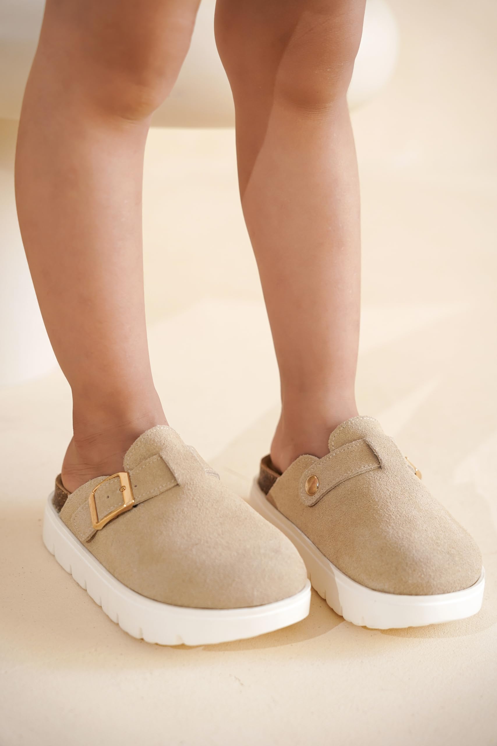 Project Cloud Chunky Kids Clogs – 100% Genuine Leather Clogs for Kids with Cork Footbed & Arch Support – Non-Slip Mules & Sandals for Girls Footwear (LilBentonChunky, BEIGESUEDE,11)
