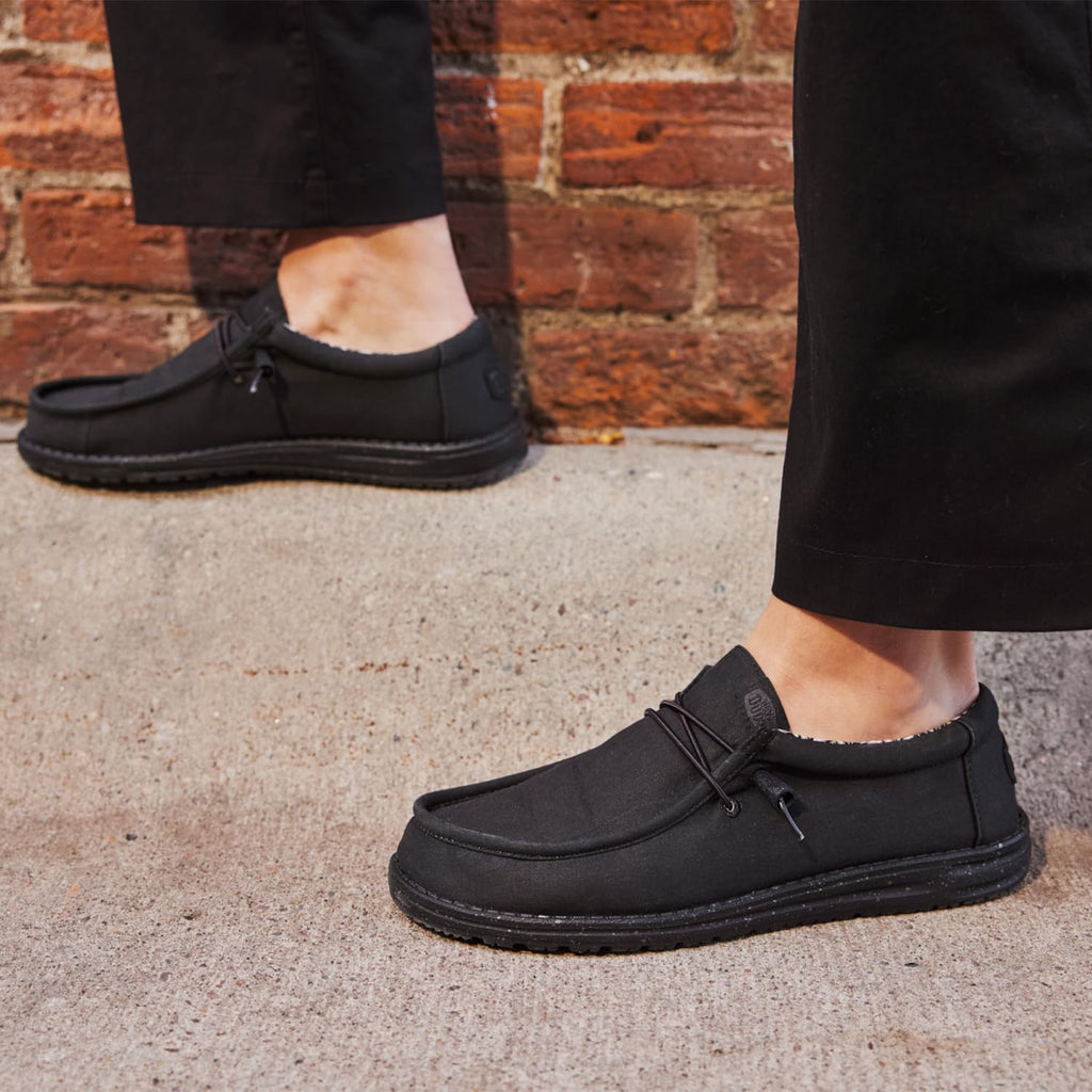 HEYDUDE Men's Wally Stretch Canvas Black/Black