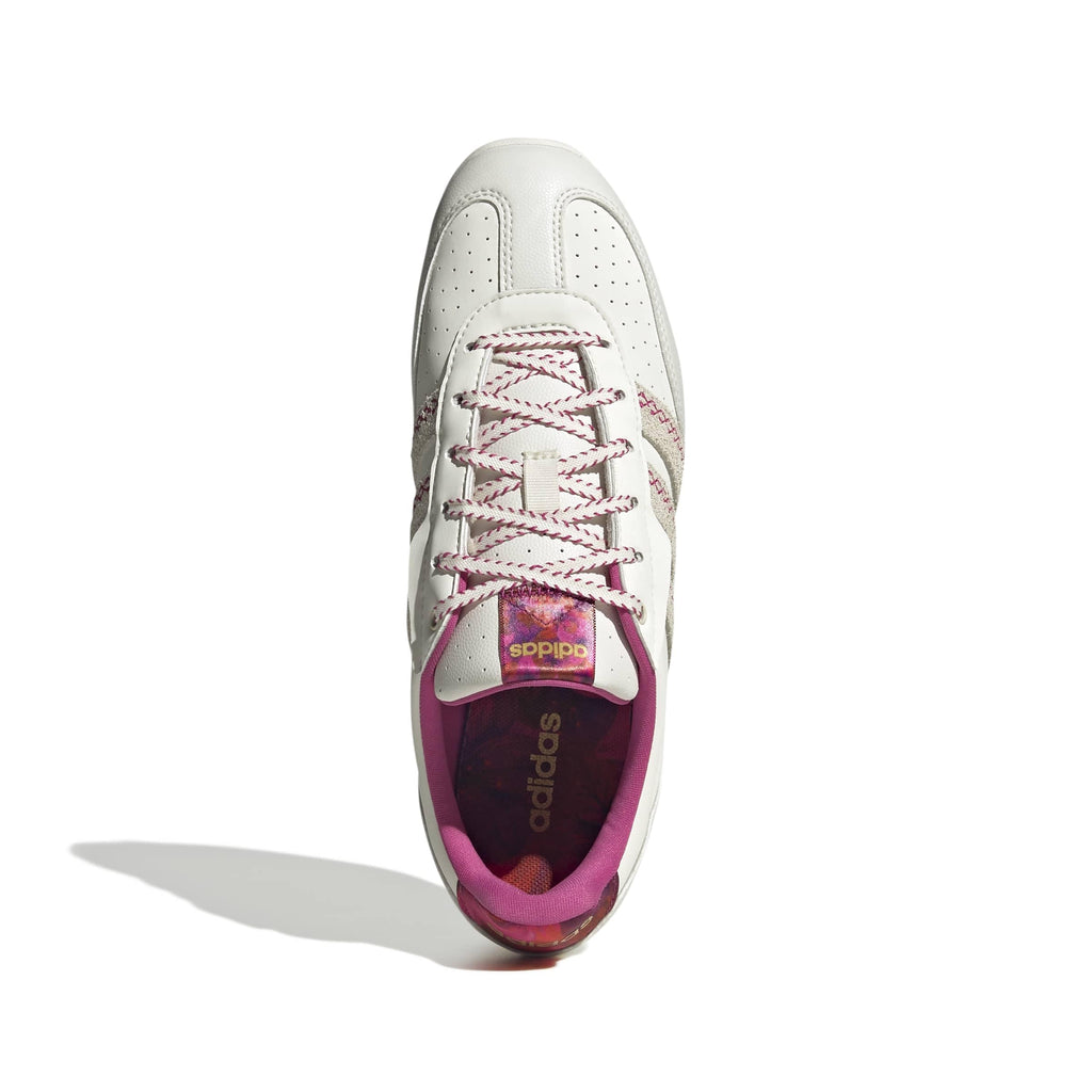 adidas Women's Barreda Low, Off White/Off White/Bahia Magenta, 7
