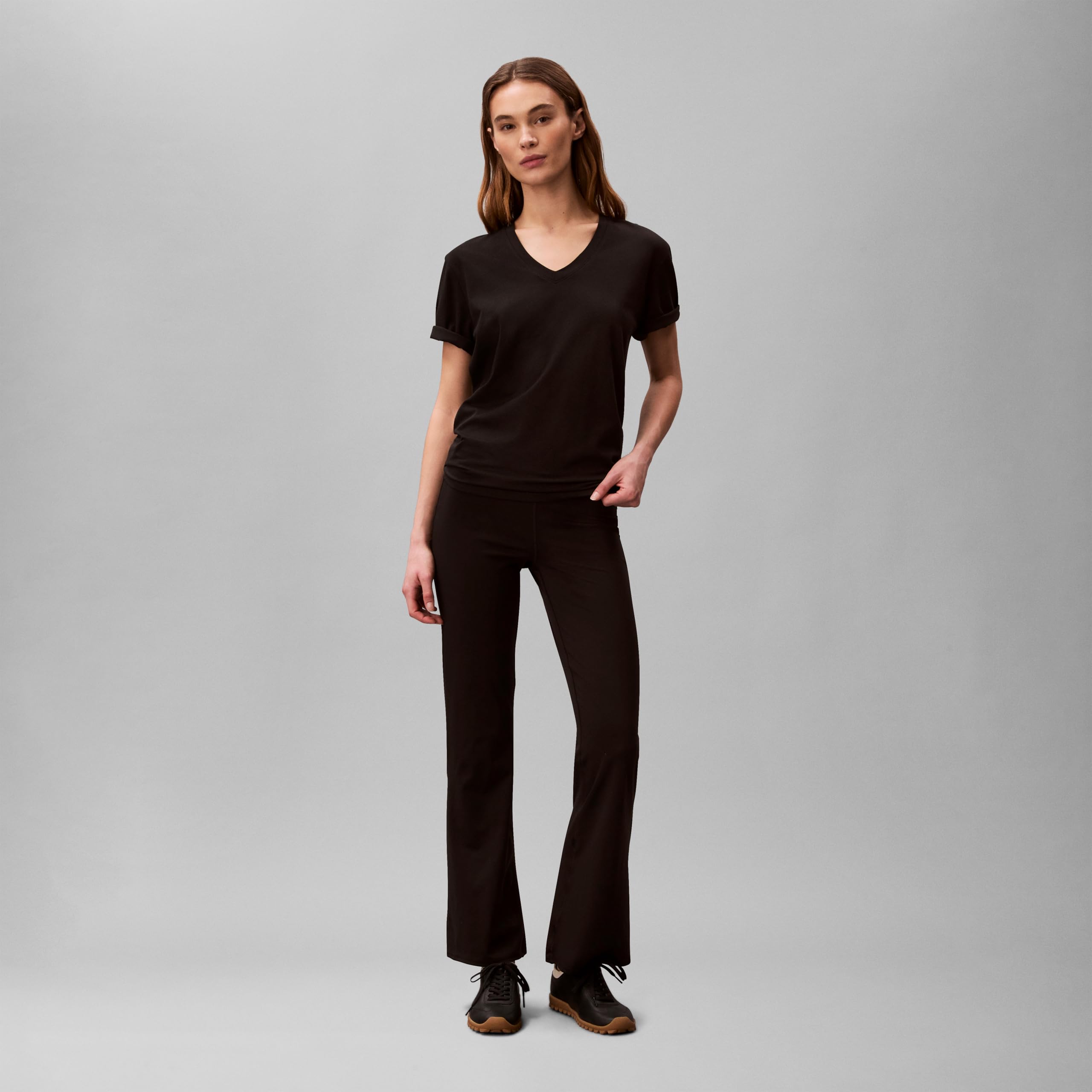 Calvin Klein Women's Performance Classic Fit V-Neck Tee Black