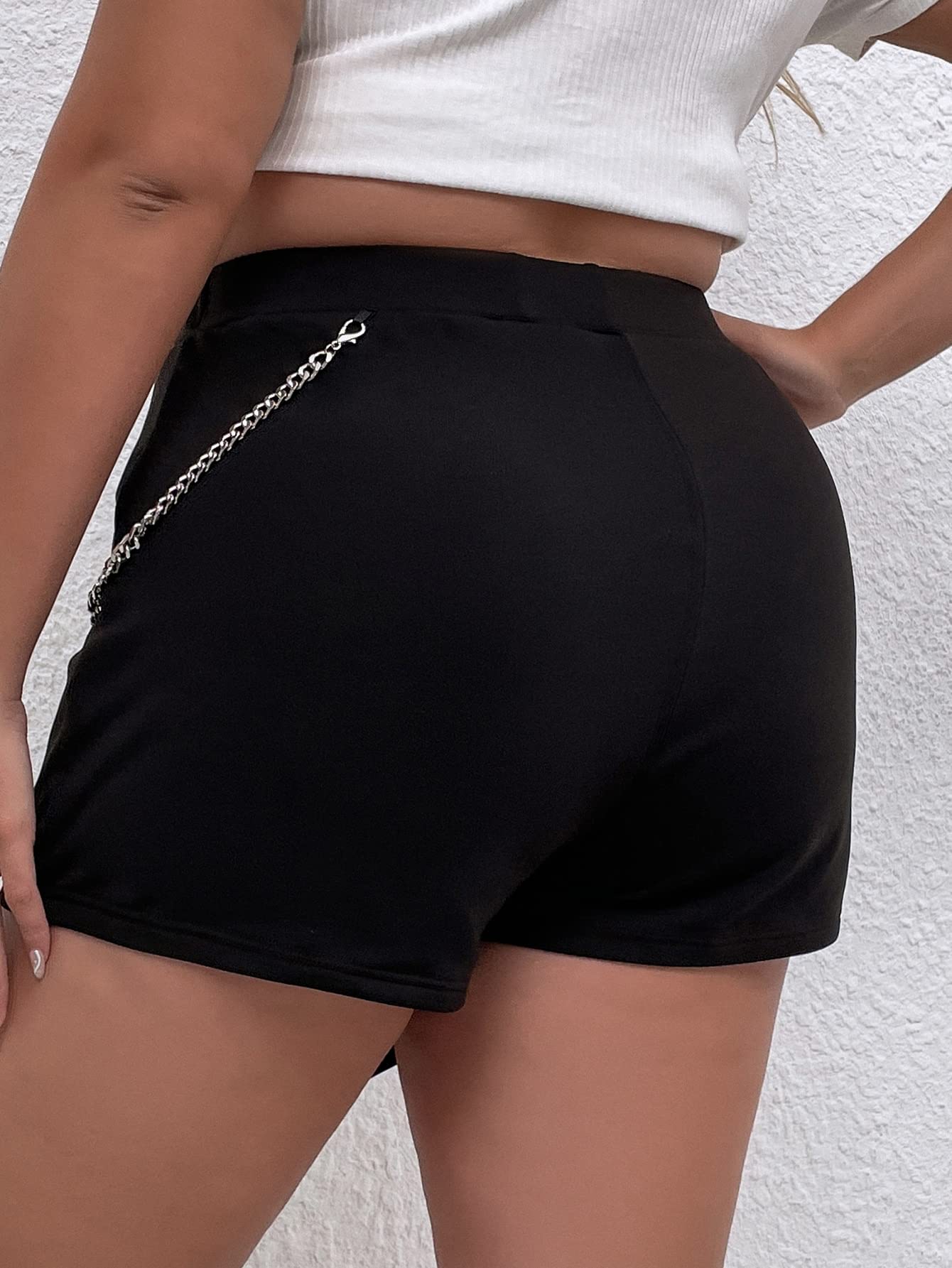 WDIRARA Women's Plus Size Wrap Asymmetrical Hem Chain Strap Skort Skirt Shorts Black 2XL