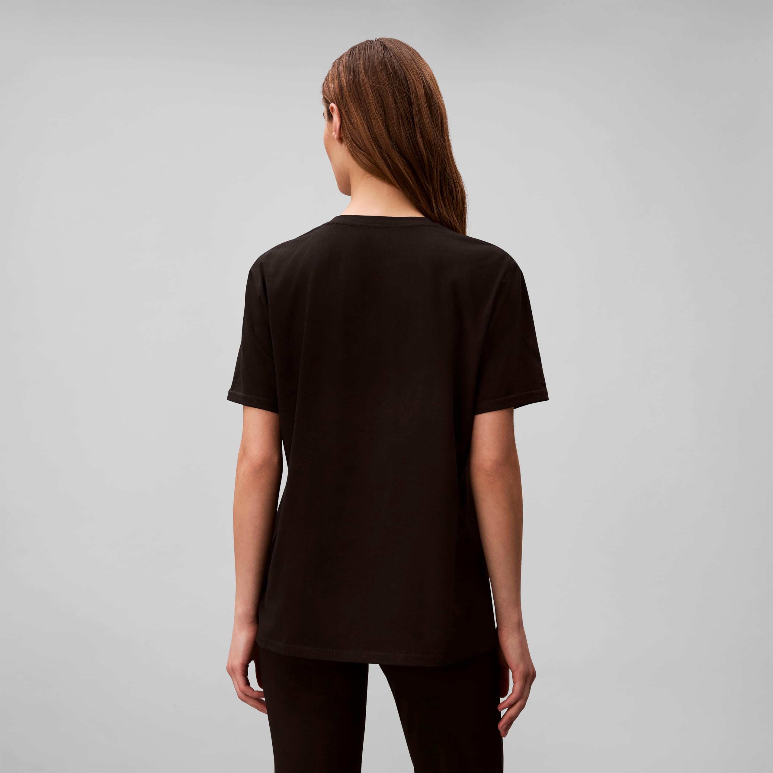 Calvin Klein Women's Performance Classic Fit V-Neck Tee Black