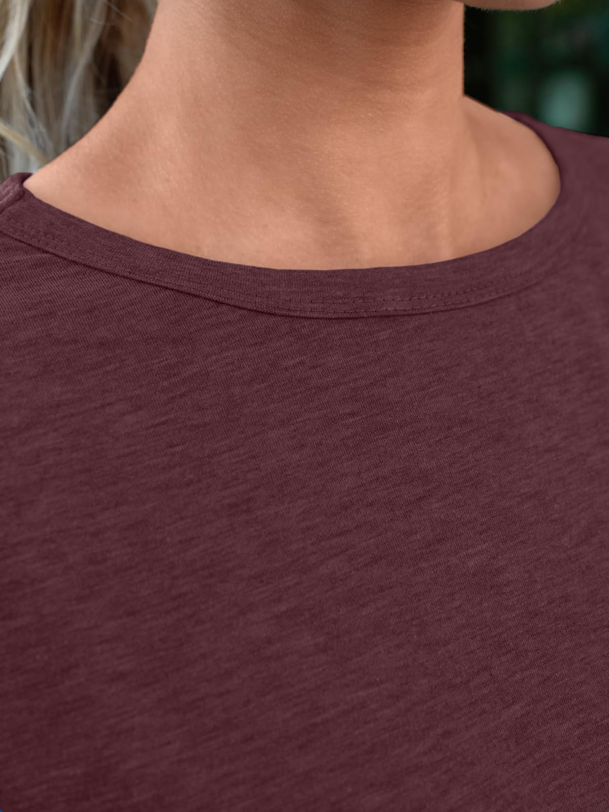 AUTOMET Women's Soft Basic Short Sleeve T-Shirt, Round Neck Top Casual Tee for Spring Summer Beach Vacation Wear 02winered L