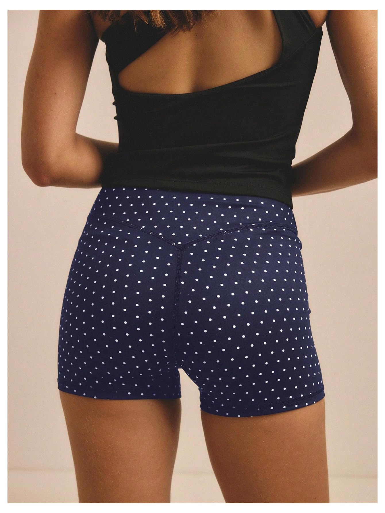 WDIRARA Women's Polka Dots Biker Shorts Elastic Waist Athletic Workout Yoga Shorts Dark Blue Medium