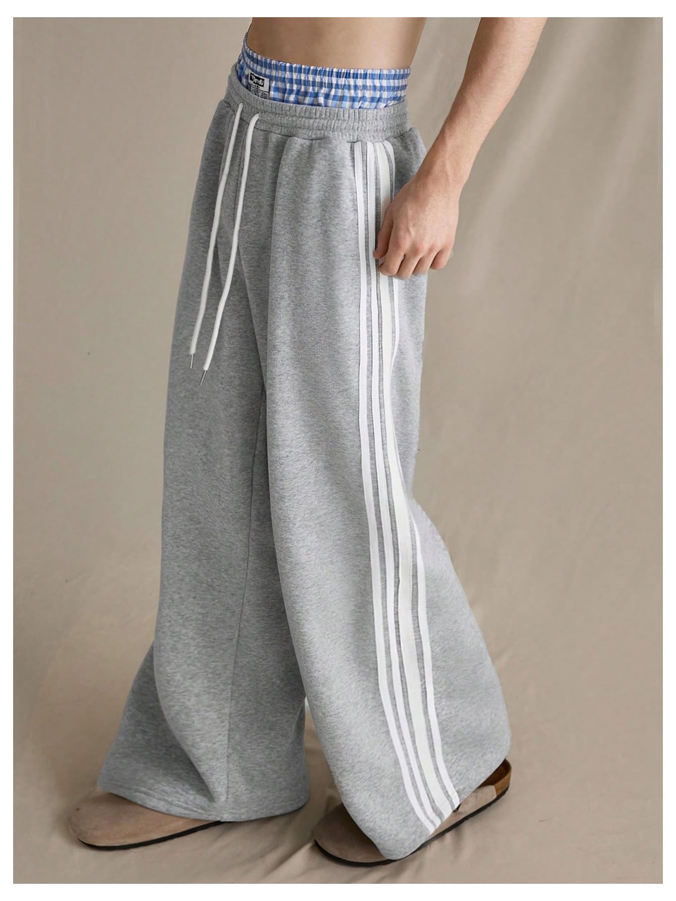 WDIRARA Men's Baggy Wide Leg Sweatpants Side Striped Patchwork Drawstring Track Pants with Pockets Grey Striped Medium
