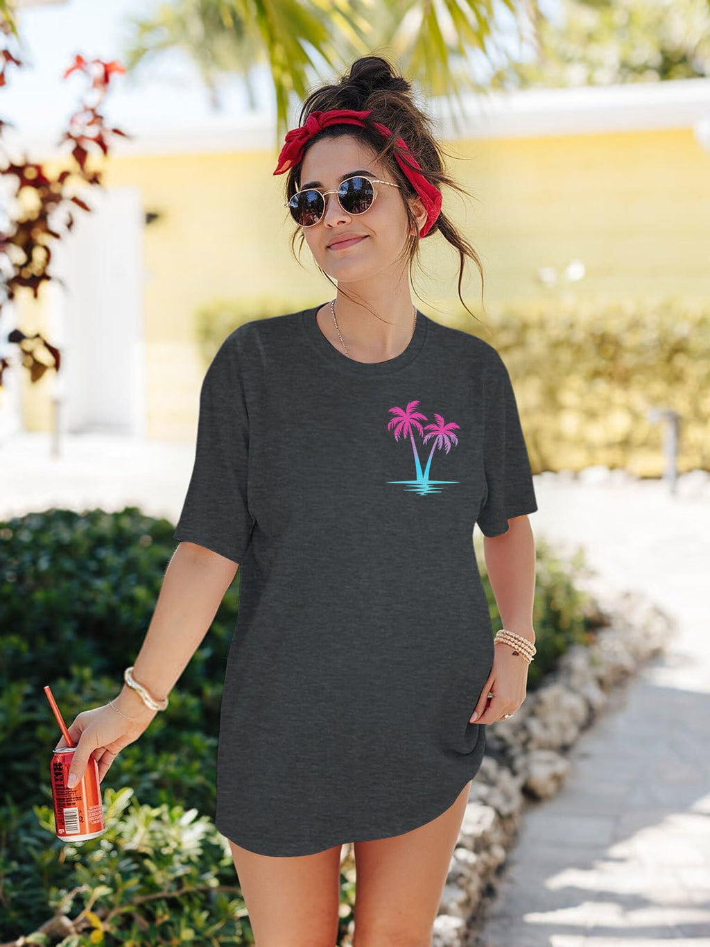 OCURHU Beach Shirts for Women Retro Sunset Palm Tree Graphic Tee Loose Casual Summer Beach Party Blouse Dark Grey XL