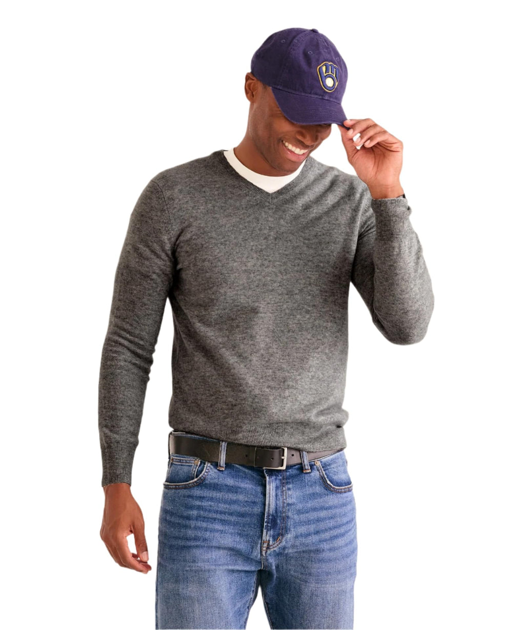 NAADAM Men's Original Cashmere V-Neck Sweater, Granite, M