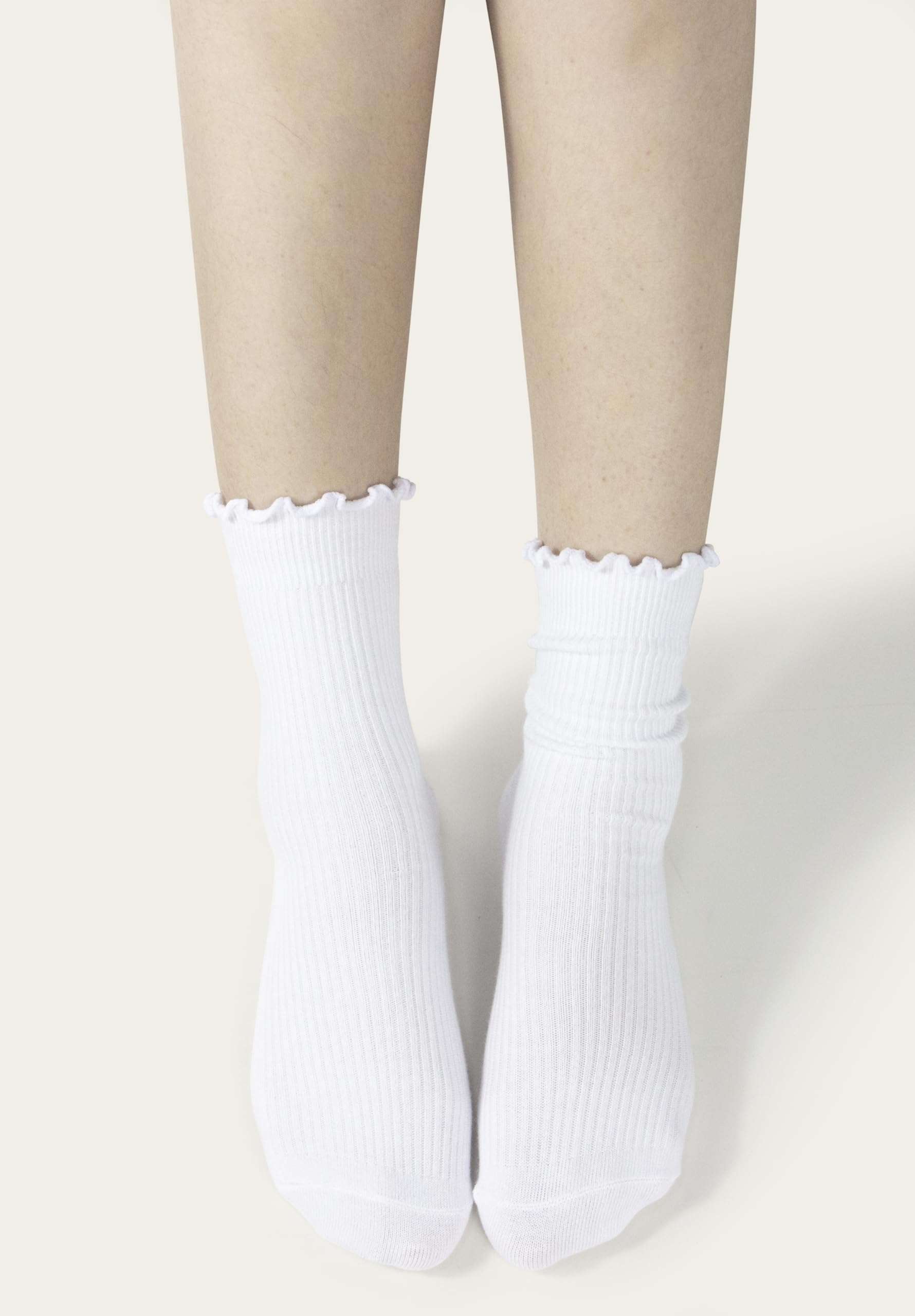 BomKinta Ruffle Socks Women Lightweight Cotton Sock Turn-Cuff Frilly Sock Casual Athletic Crew Socks Gifts White 6 Pairs Size 5-10