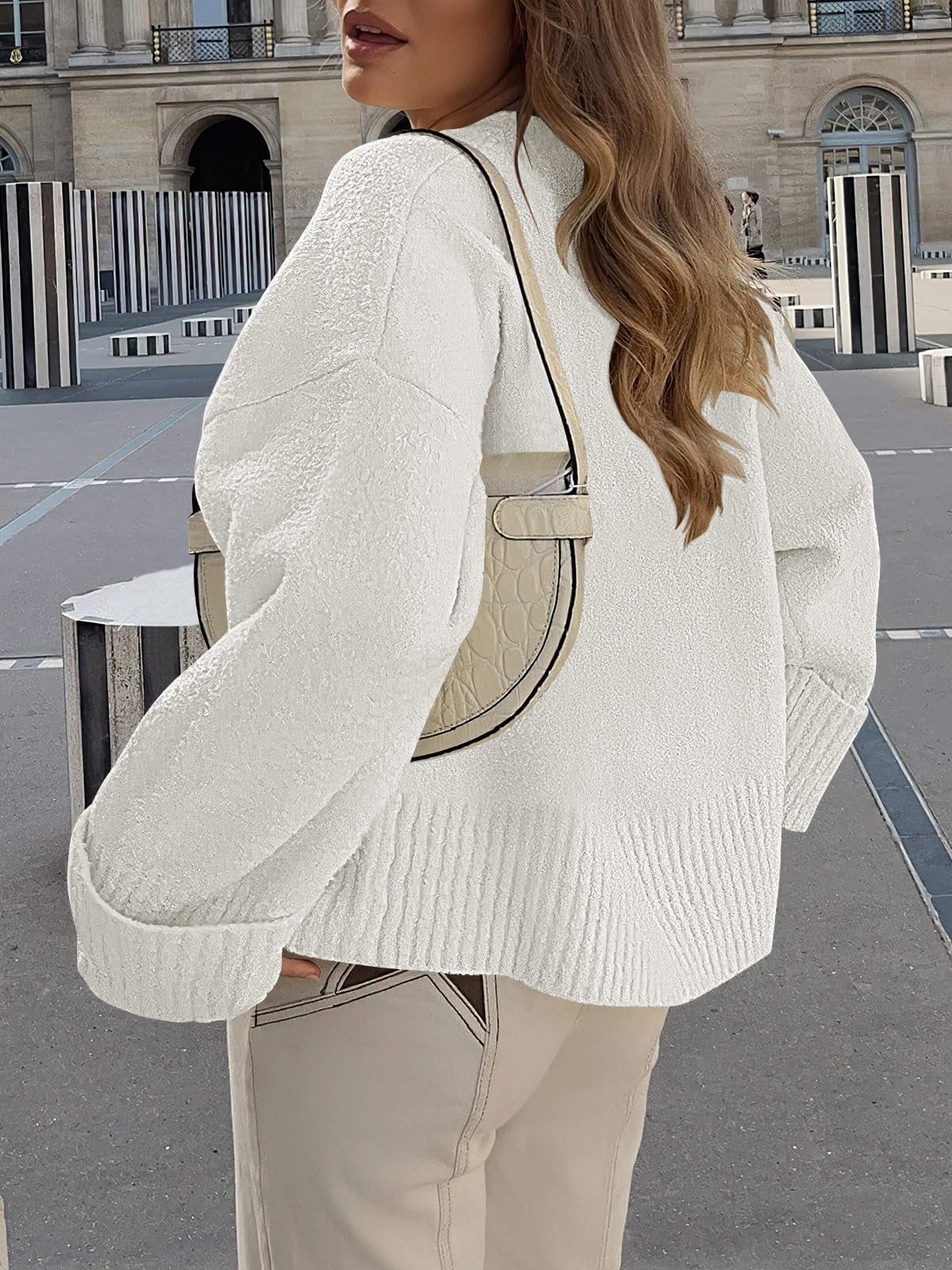 ANRABESS Women's Oversized Sweaters 2025 Long Sleeve Fuzzy Knit Casual Chunky Pullover Sweater Fall Outfits Clothes White Small