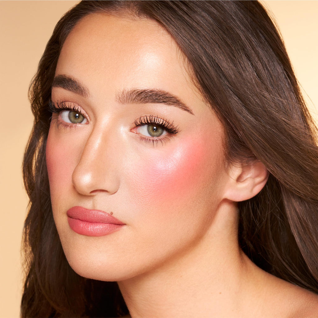 Charlotte Tilbury Beautiful Skin Blush for Cheeks & Lips - Multi-Use Cream Makeup for a Dewy, Sun-Kissed Glow - Infused with Moisturizing Vitamin E - Paradise Pink Glow