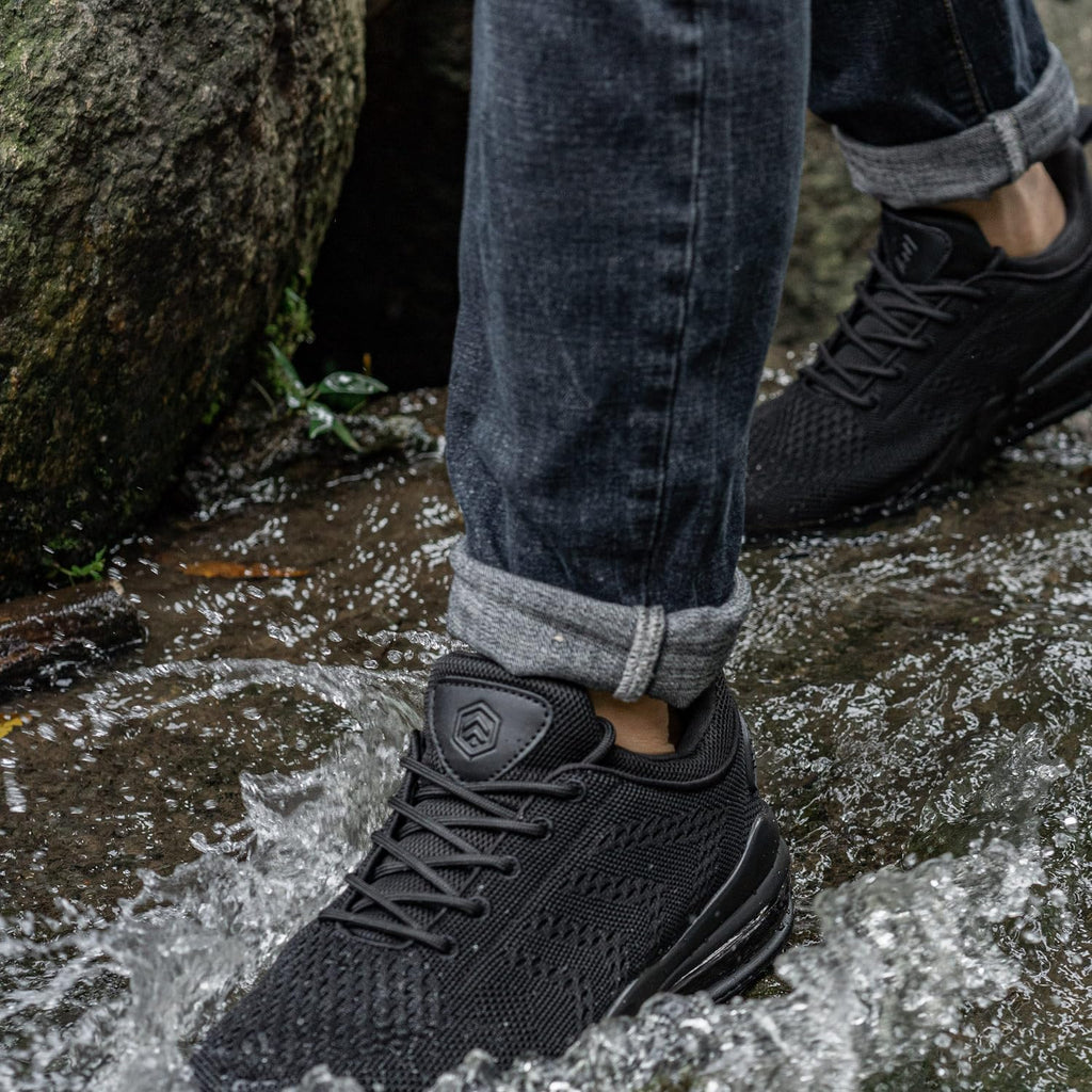 LARNMERN Men Non Slip Work Sneakers Water Resistant Food Service Zapatos Trabajo Antideslizantes Walking Shoes Waterproof Shoes Slip-on, Black 8.5