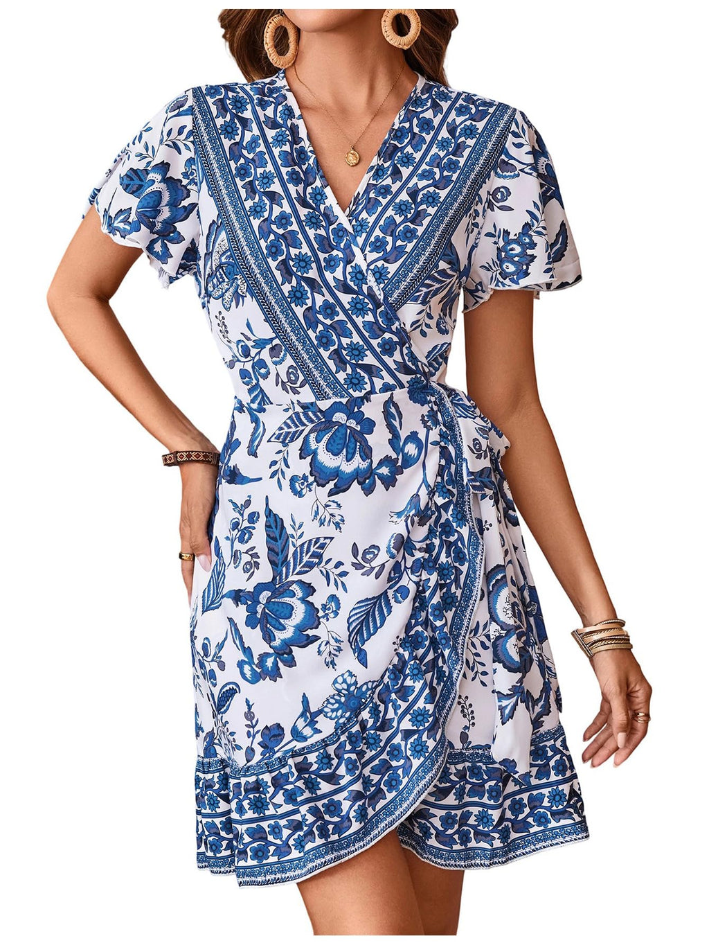 WDIRARA Women's Summer Casual Boho Floral Print Short Sleeve Wrap V Neck Ruffle Hem A Line Dress Blue and White M