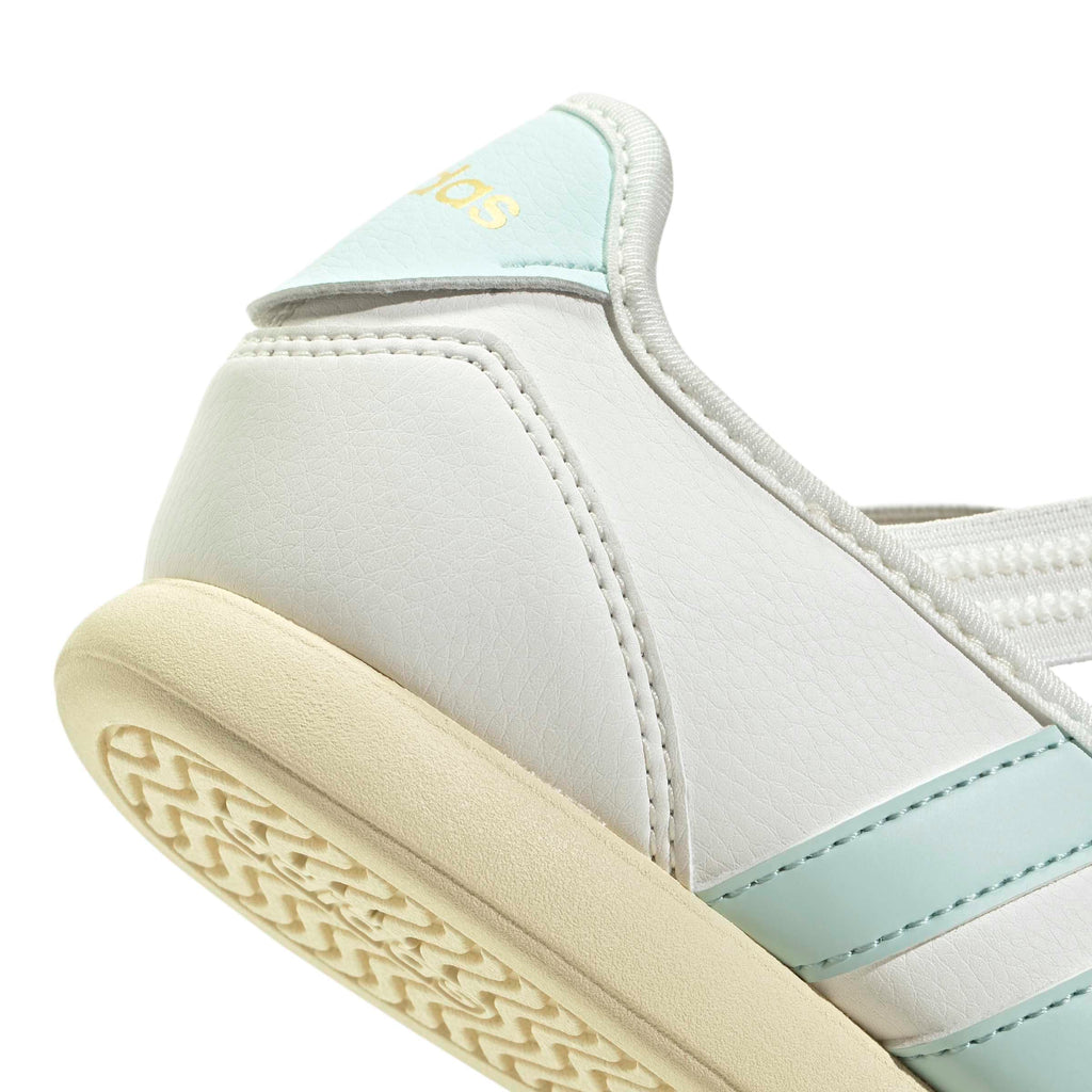 adidas Unisex-Kids Barreda Mary Jane J, White/Halo Mint/Warm Vanilla, 4