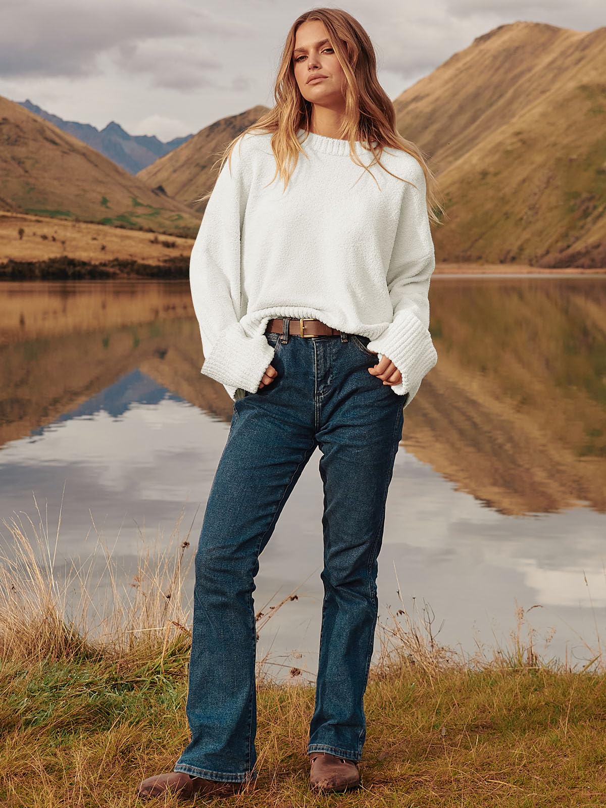 ANRABESS Women's Oversized Sweaters 2025 Long Sleeve Fuzzy Knit Casual Chunky Pullover Sweater Fall Outfits Clothes White Small